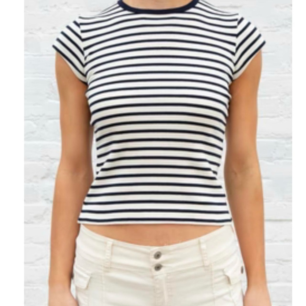 Brandy Melville Hailie Top
